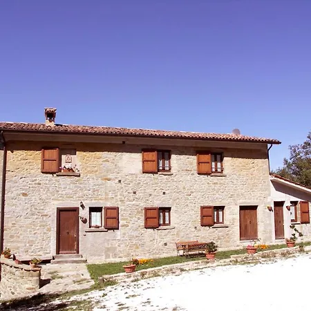 Pian Di Molino Sleeps 14 With Pool * Pian di Mulino
