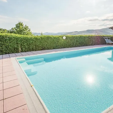 Pian Di Molino Sleeps 14 With Pool * Pian di Mulino
